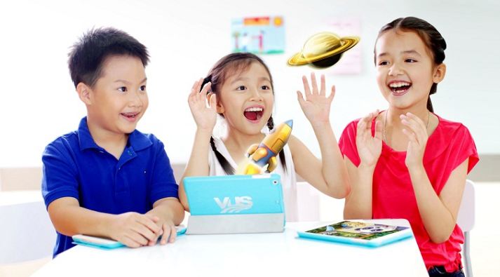 Cho bé vừa học vừa chơi hiệu quả hơn