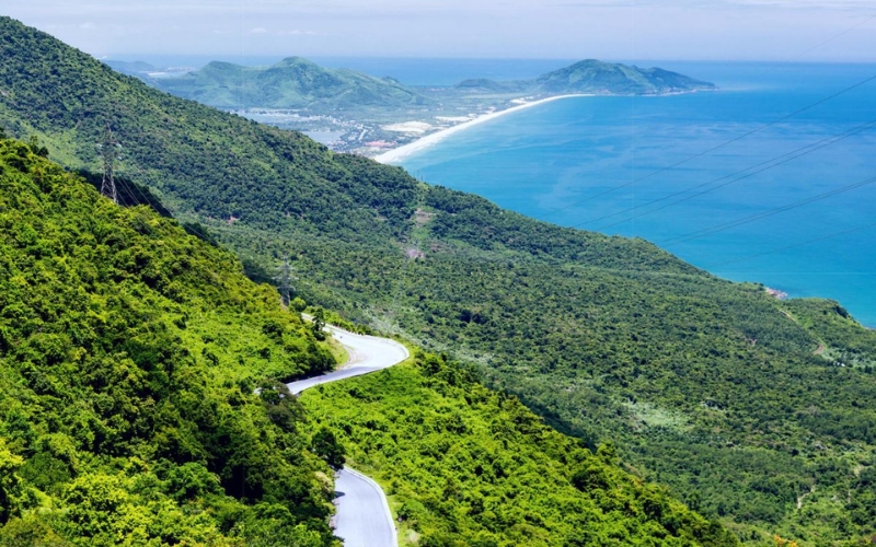 Cung đường đèo dài nhất Việt Nam - Đèo Hải Vân