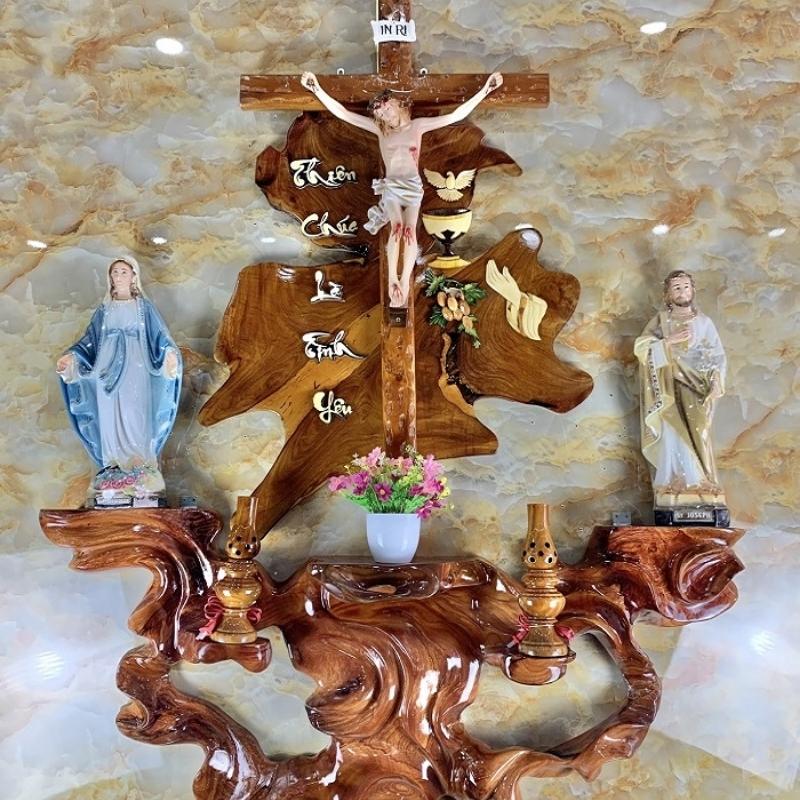 bàn thờ công giáo