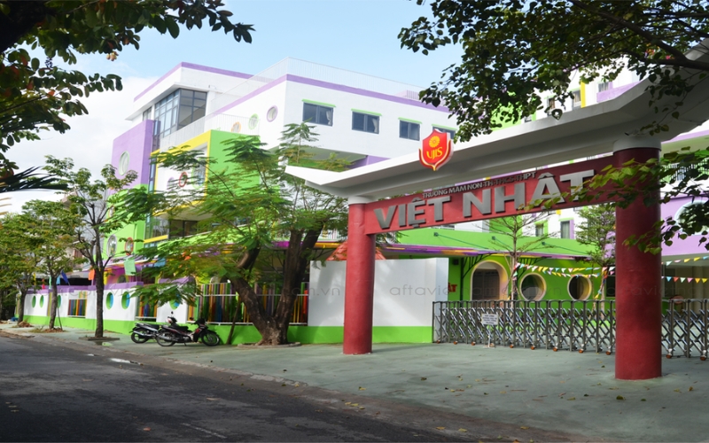 Trường THPT Việt Nhật