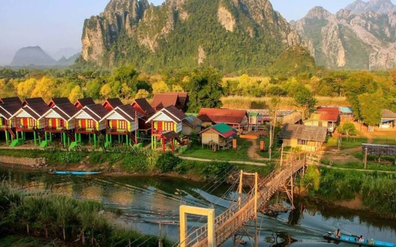 Thị trấn Vang Vieng