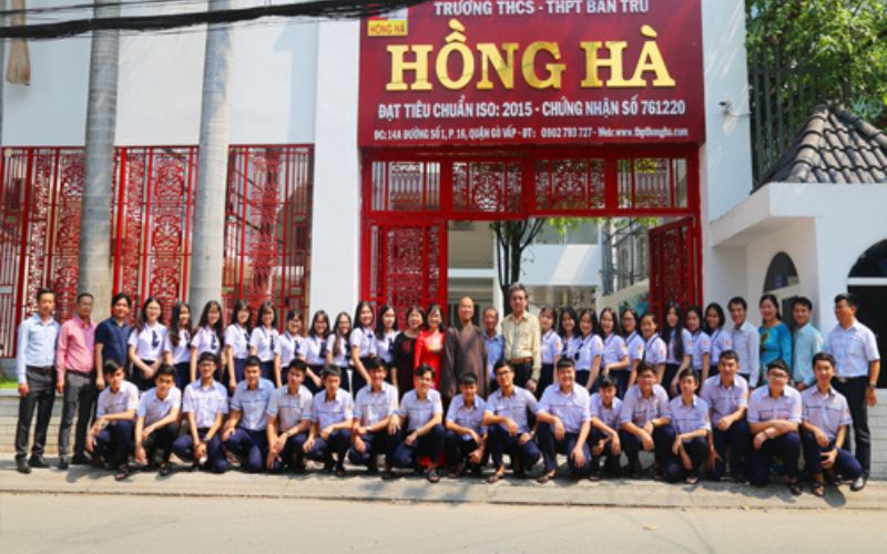 Trường THCS – THPT Hồng Hà