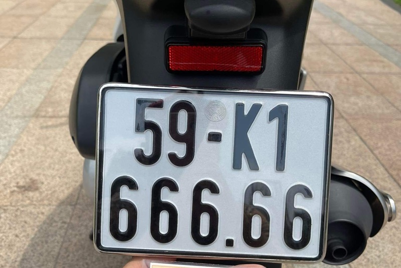 Biển số ngũ quý là gì?