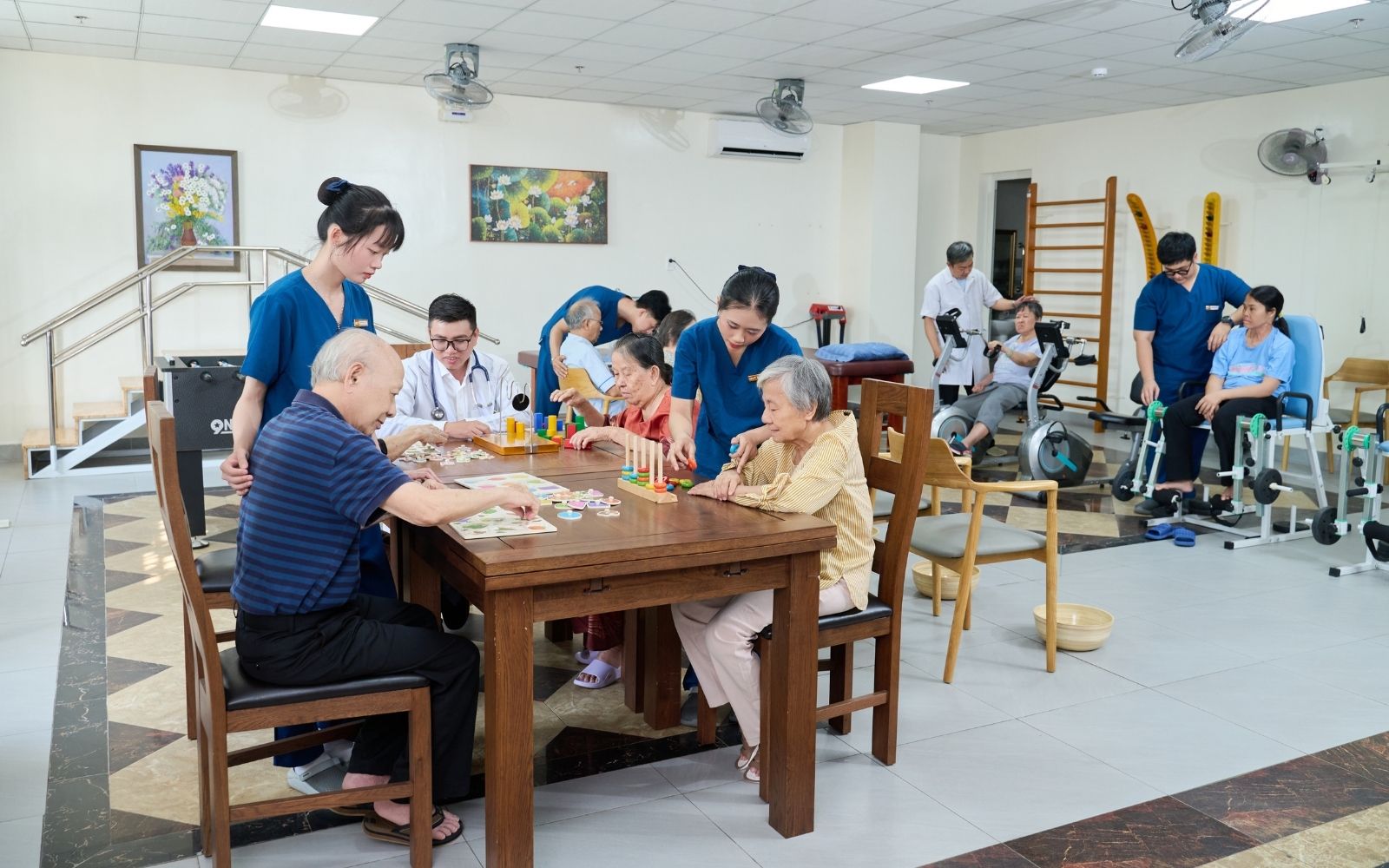 Nhân viên và chất lượng dịch vụ của Hạnh Phúc Viên